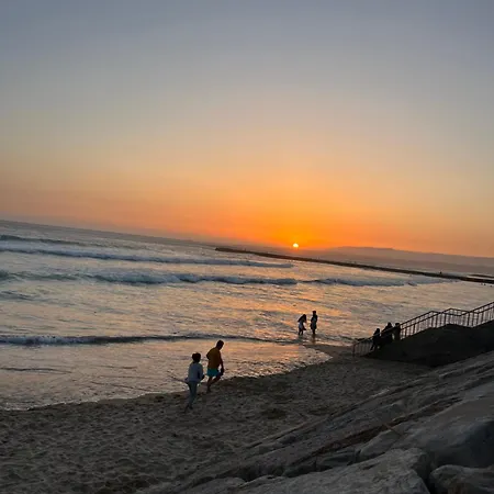 Paloma Caparica Vendégház