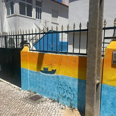 Paloma Caparica