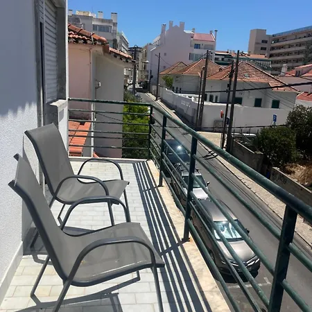 Paloma Caparica 코스타 다 카파리카